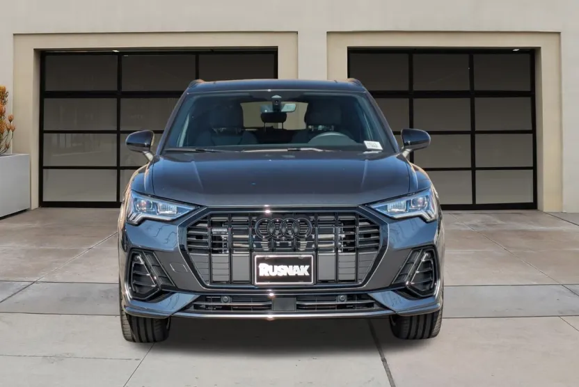 2025 Audi Q3 Premium Plus S line photo 1