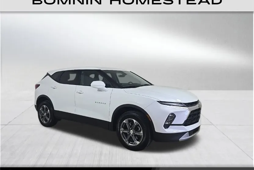2023 Chevrolet Blazer 2LT photo 1