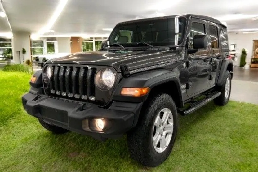 2018 Jeep Wrangler Unlimited Sport S photo 1