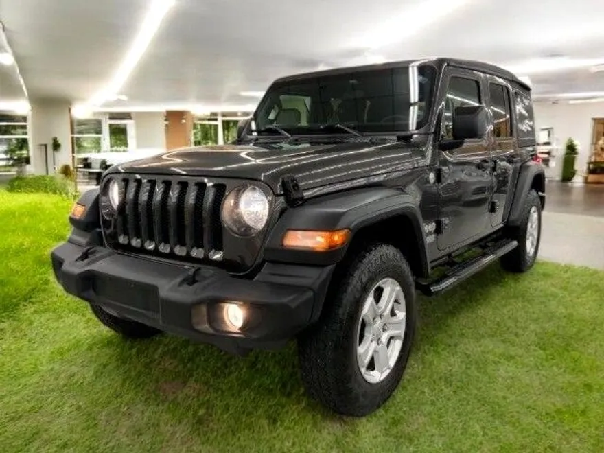 2018 Jeep Wrangler Unlimited Sport S photo 1