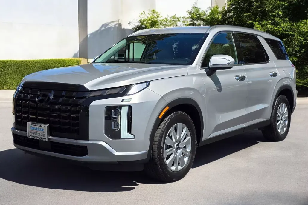 2025 Hyundai Palisade SEL photo 1