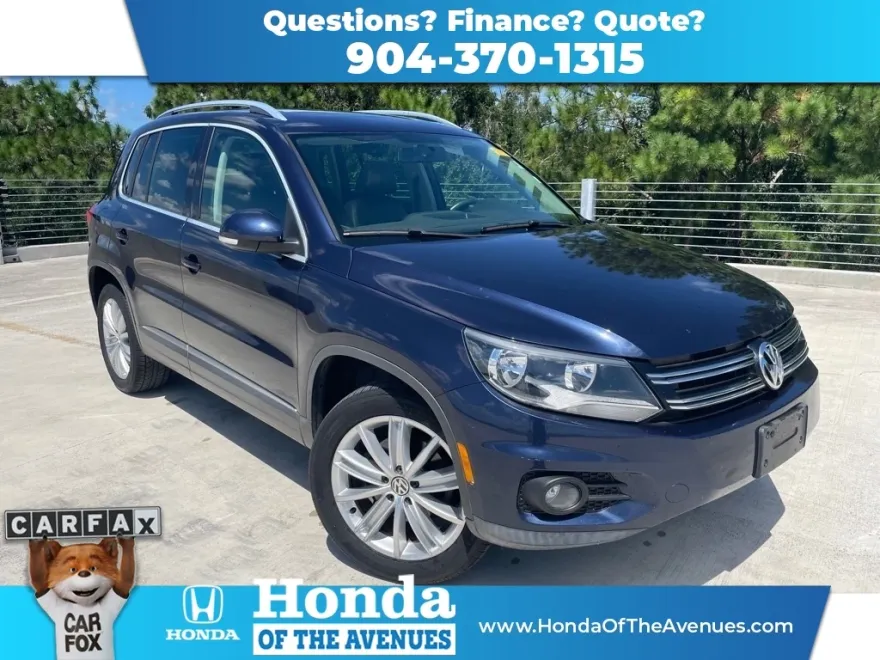 2015 Volkswagen Tiguan SEL photo 1