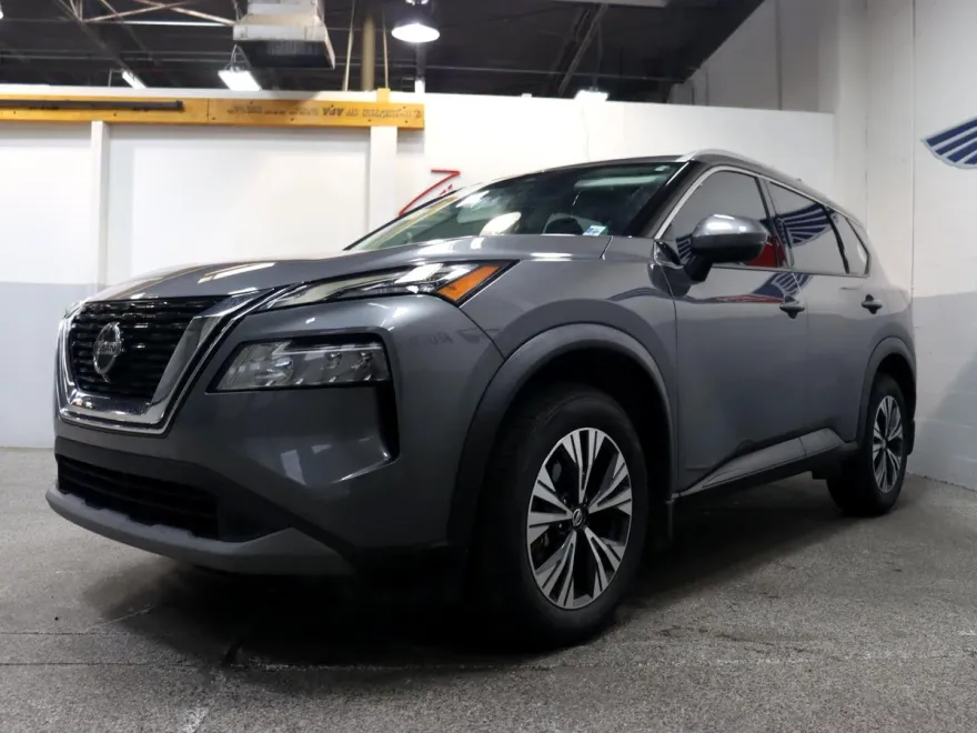 2021 Nissan Rogue SV photo 1