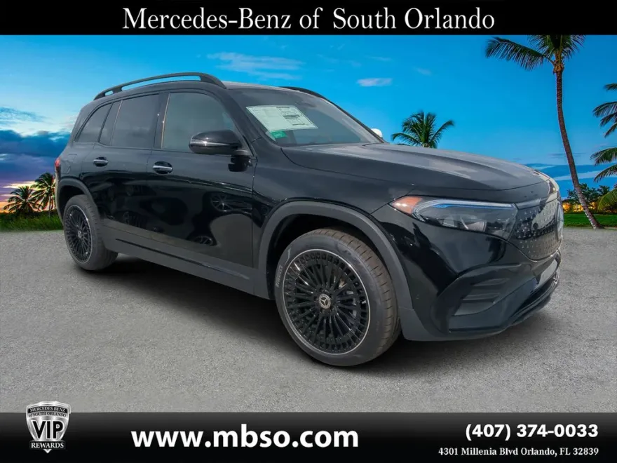 2024 Mercedes Benz EQB 300 4MATIC photo 1