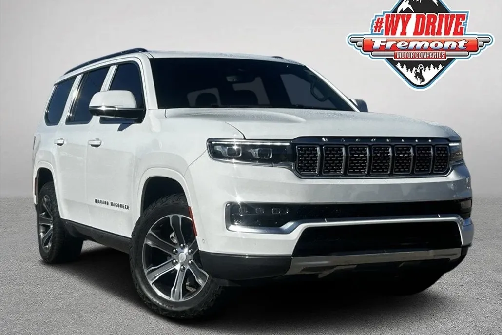 2022 Jeep Grand Wagoneer I photo 1