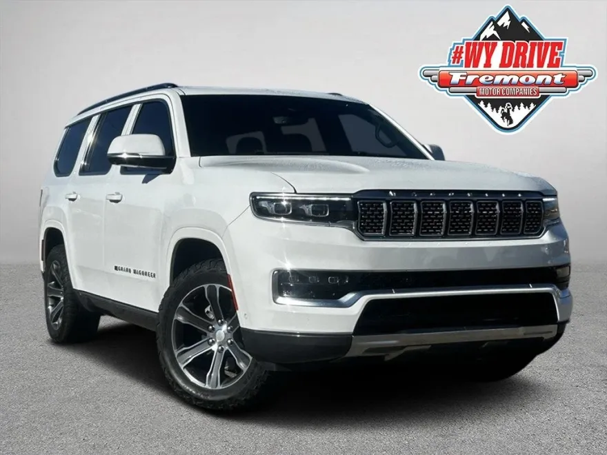 2022 Jeep Grand Wagoneer I photo 1