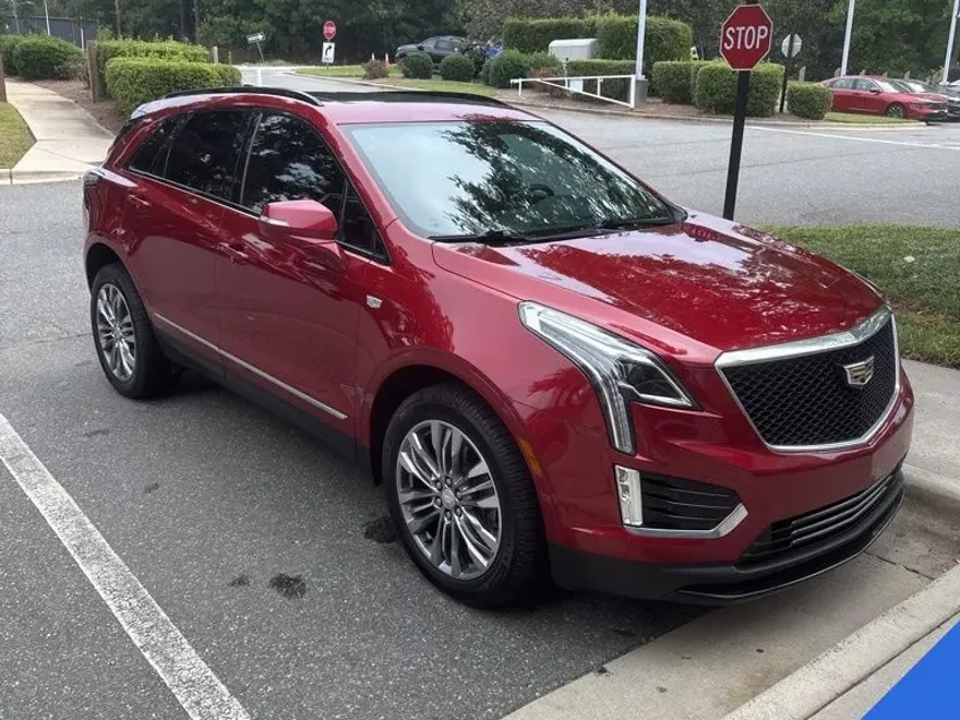 2020 Cadillac XT5 Sport photo 1