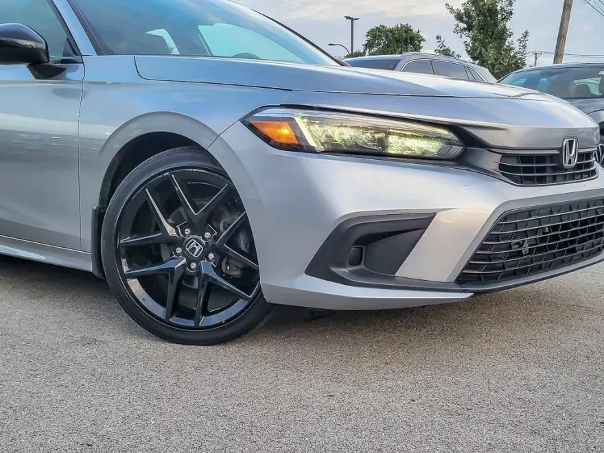 2022 Honda Civic Sport photo 1
