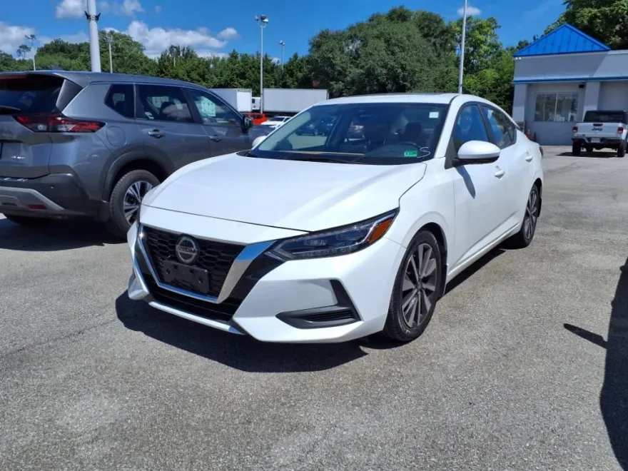 2020 Nissan Sentra SV photo 1