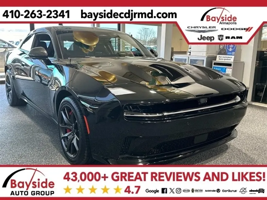 2024 Dodge Charger Scat Pack photo 1