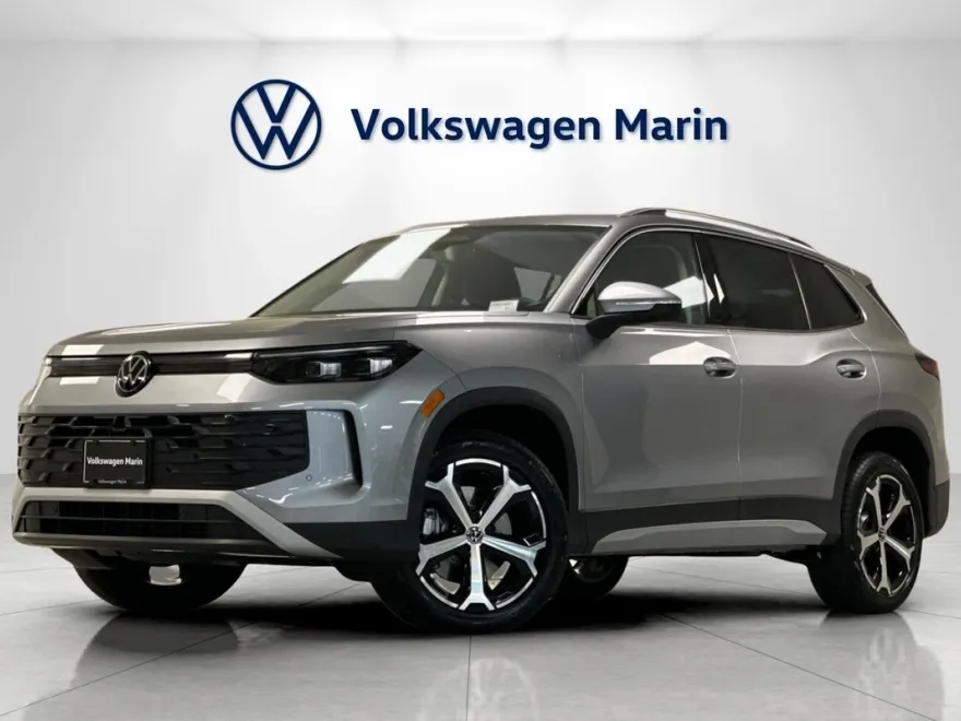 2025 Volkswagen Tiguan SE photo 1