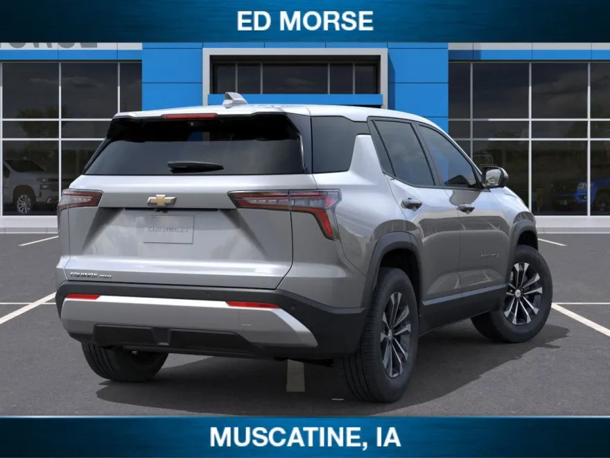 2026 Chevrolet Equinox LT photo 1