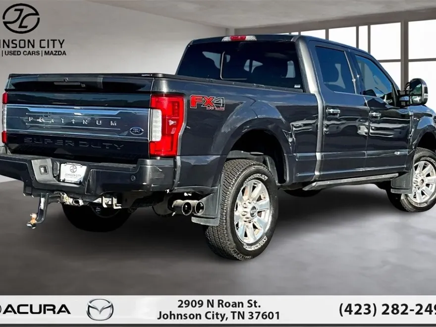 2017 Ford F-250 Platinum photo 1