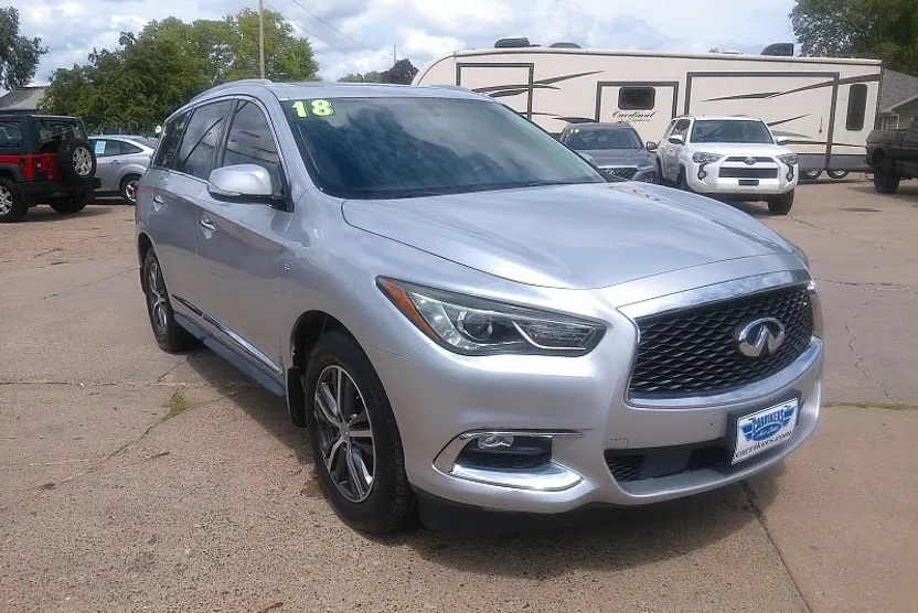 2018 Infiniti QX60 photo 1
