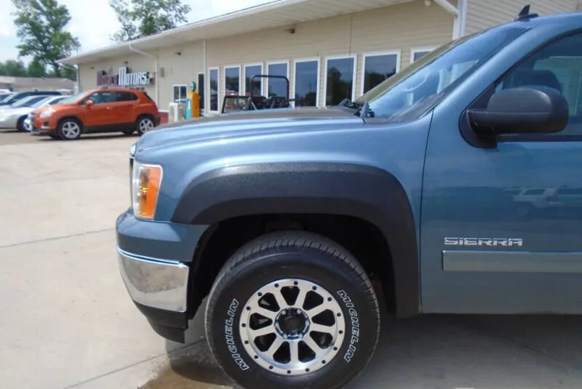 2013 Gmc Sierra 1500 SLE photo 1