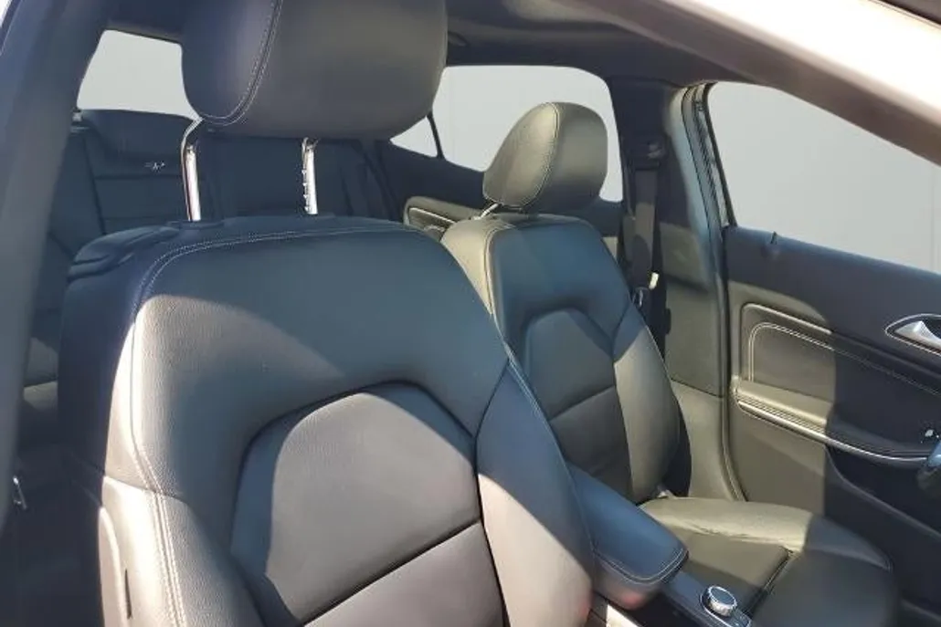 2016 Mercedes Benz GLA 250 4MATIC photo 1