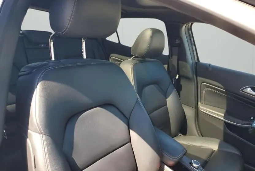2016 Mercedes Benz GLA 250 4MATIC photo 1