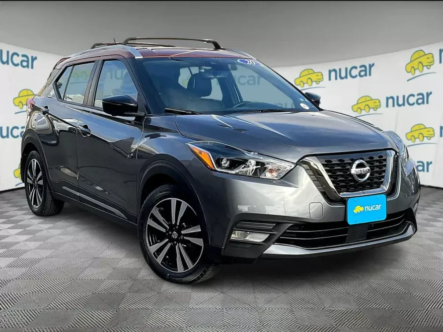 2020 Nissan Kicks SR photo 1