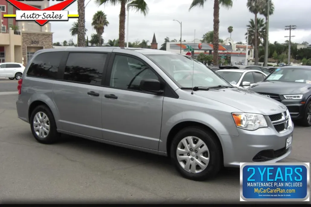 2019 Dodge Grand Caravan SE photo 1