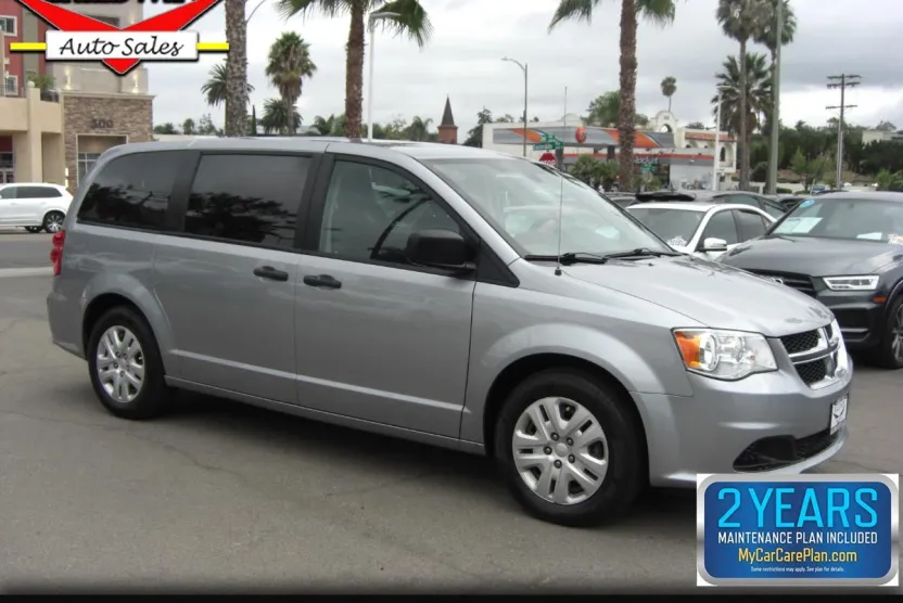 2019 Dodge Grand Caravan SE photo 1
