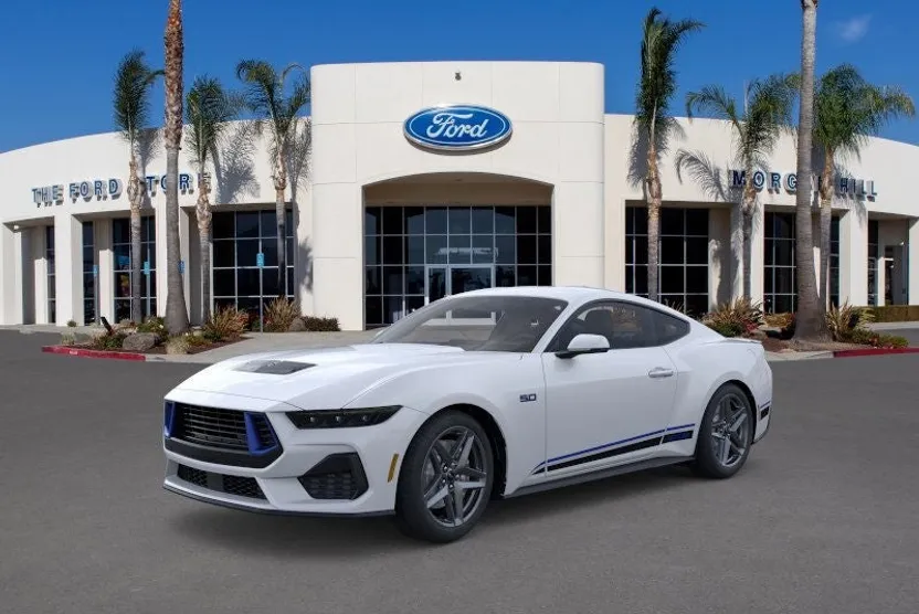 2025 Ford Mustang GT Premium photo 1