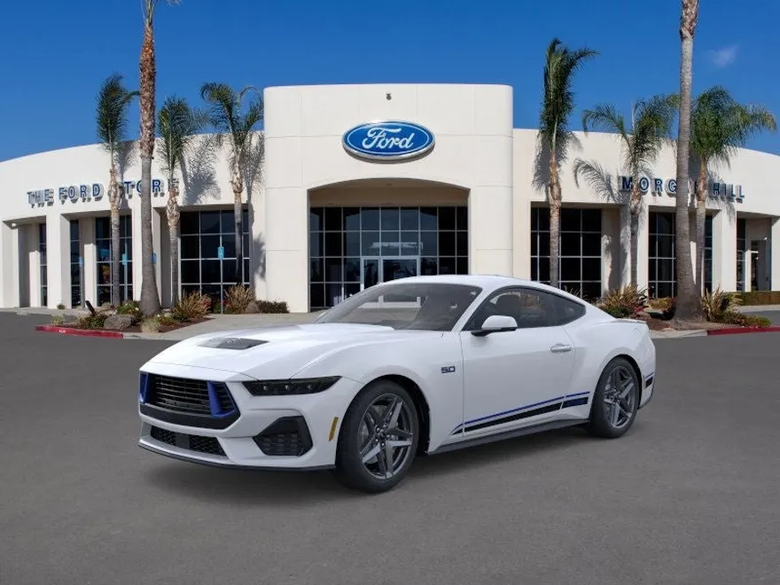 2025 Ford Mustang GT Premium photo 1