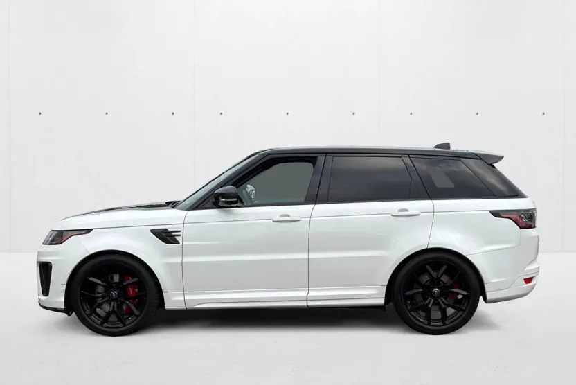 2021 Land Rover Range Rover Sport SVR photo 1