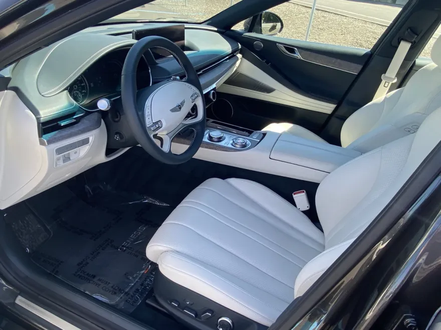 2024 Genesis Electrified G80 Advanced Prestige photo 1