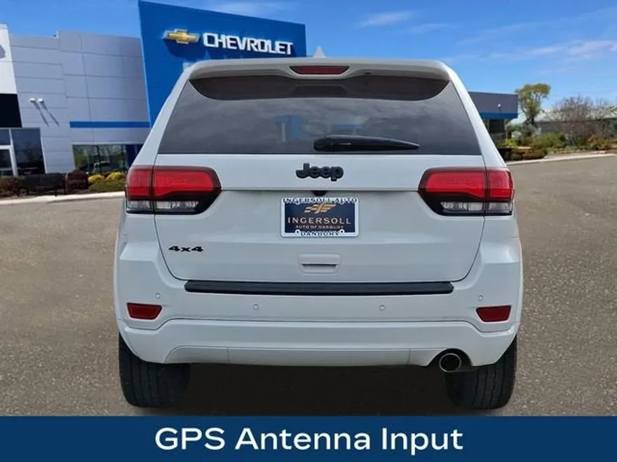 2018 Jeep Grand Cherokee Altitude photo 1