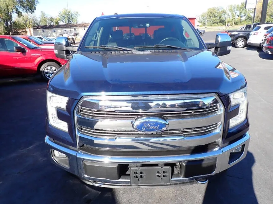2015 Ford F-150 Lariat photo 1