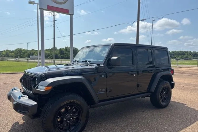 2024 Jeep Wrangler Willys 4xe photo 1