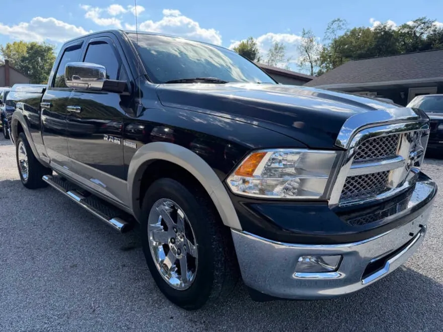 2010 Dodge Ram Laramie photo 1