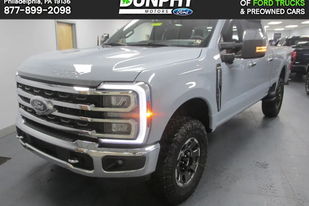 2024 Ford F-250 photo 1