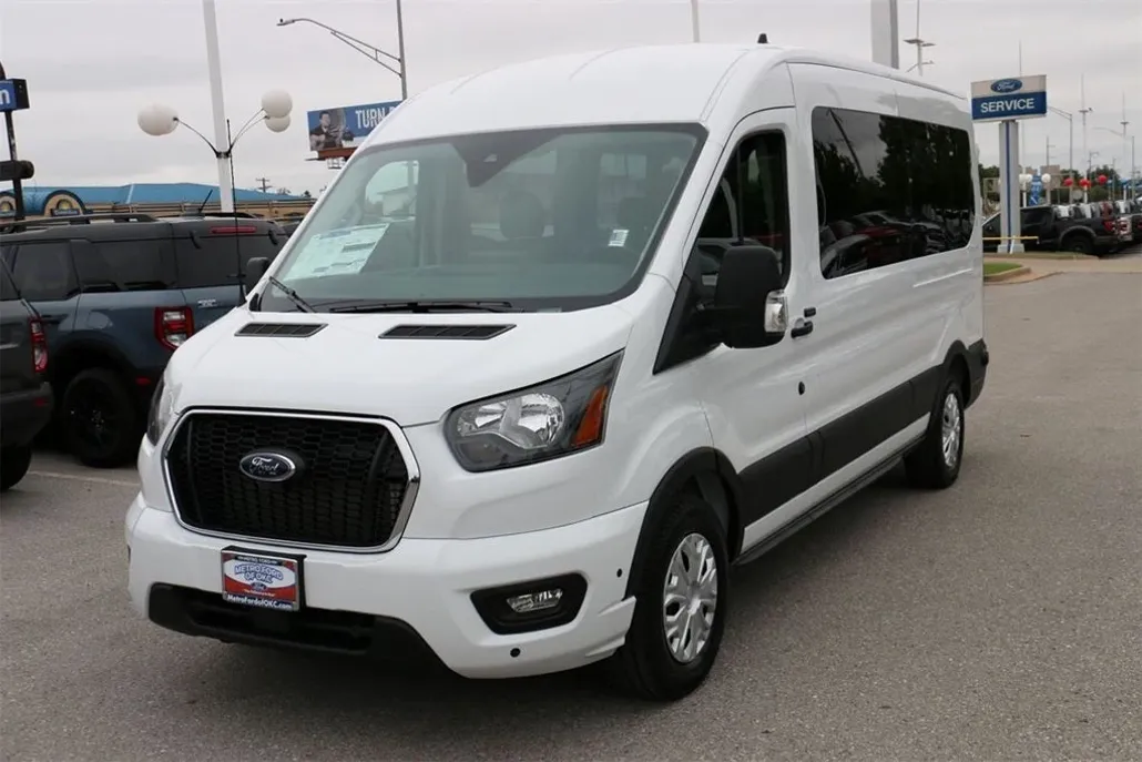 2025 Ford Transit photo 1
