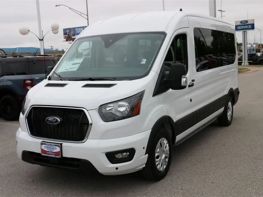 2025 Ford Transit photo 1