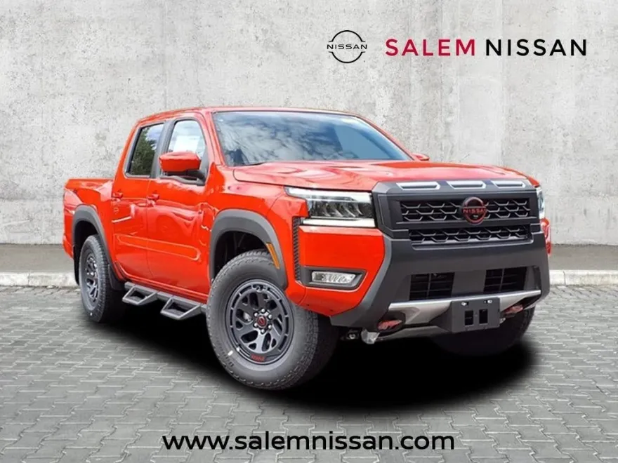 2025 Nissan Frontier PRO-4X photo 1