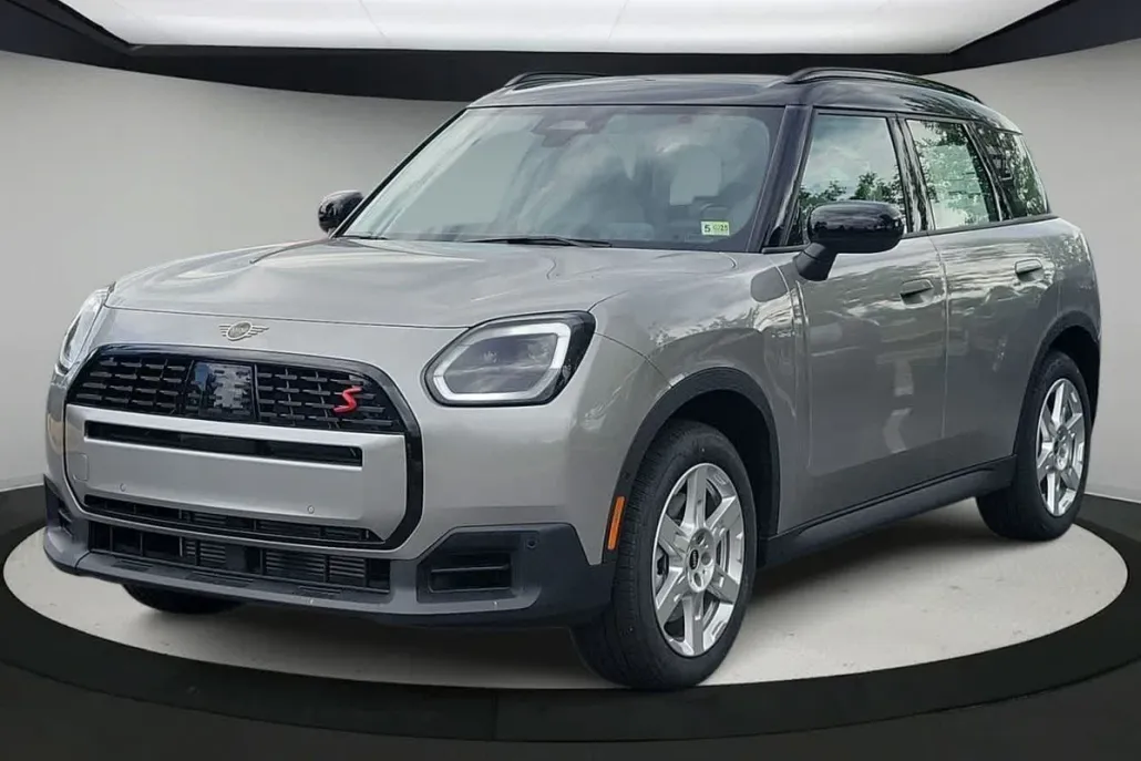 2025 Mini Countryman ALL4 S photo 1