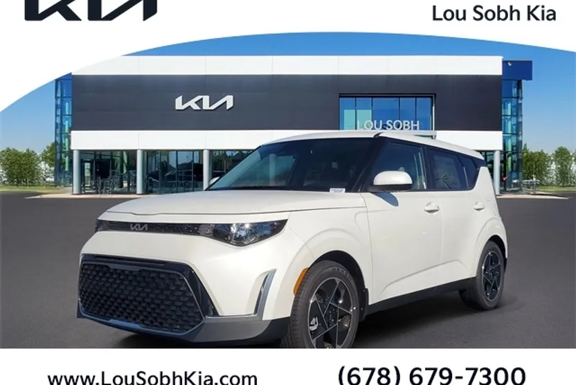2025 Kia Soul EX photo 1