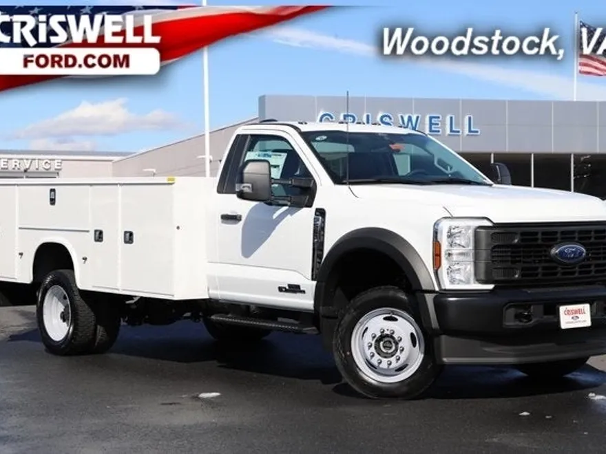 2024 Ford F-550 XL photo 1
