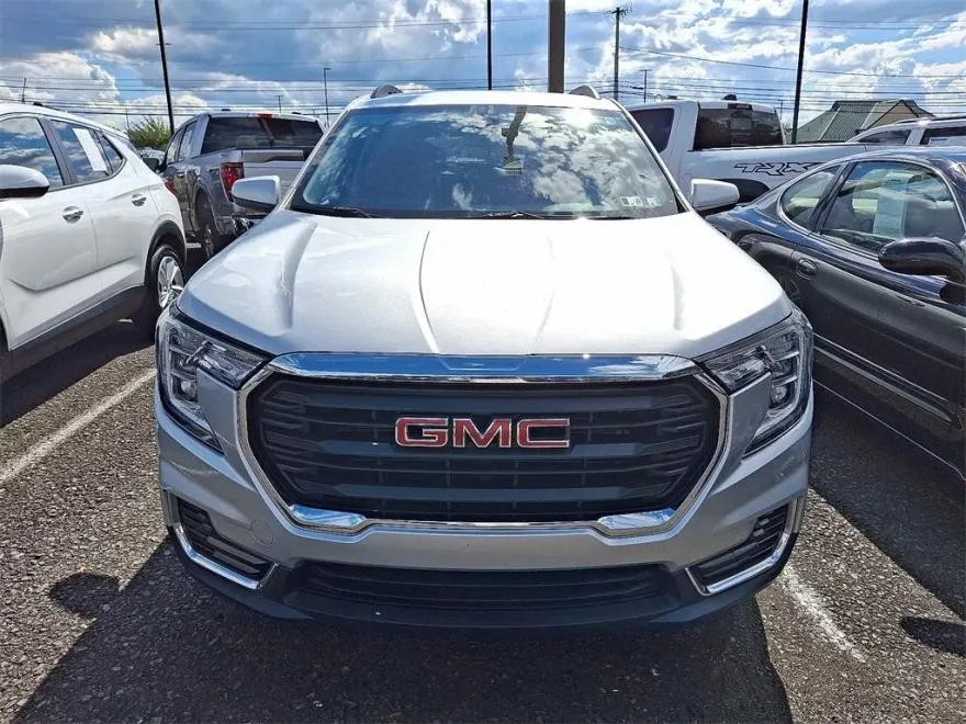 2022 Gmc Terrain SLE photo 1