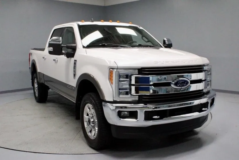 2019 Ford F-350 King Ranch photo 1