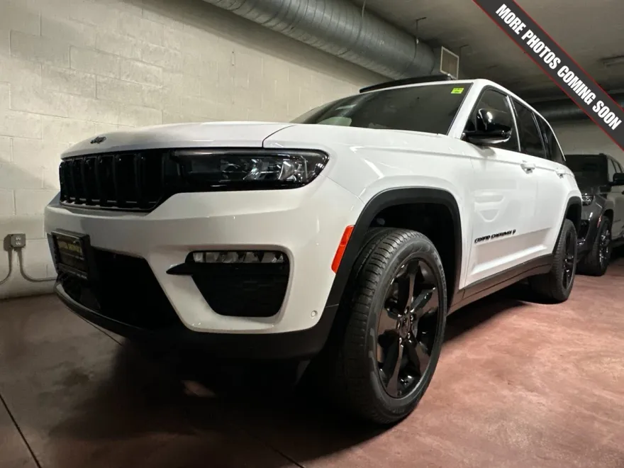 2025 Jeep Grand Cherokee Limited photo 1