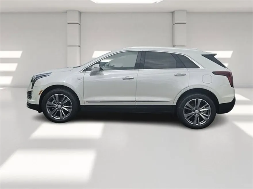 2025 Cadillac XT5 Premium Luxury photo 1