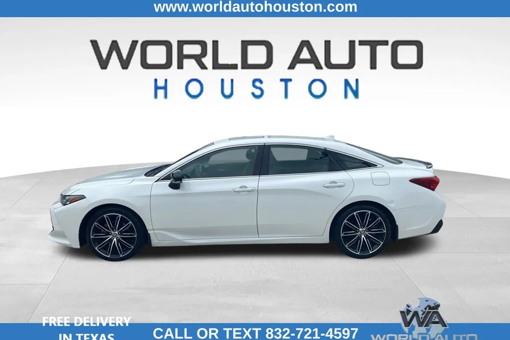 2021 Toyota Avalon Touring photo 1