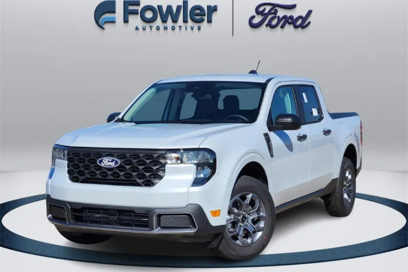 2025 Ford Maverick XL photo 1