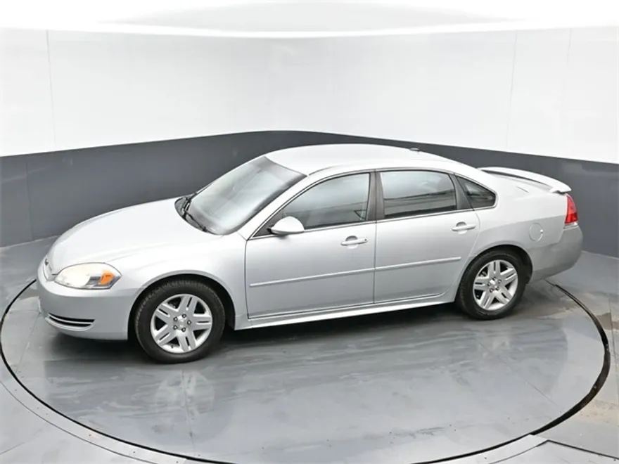 2013 Chevrolet Impala photo 1