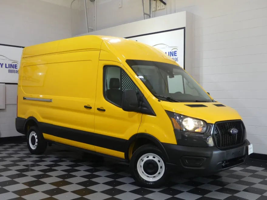 2021 Ford Transit photo 1