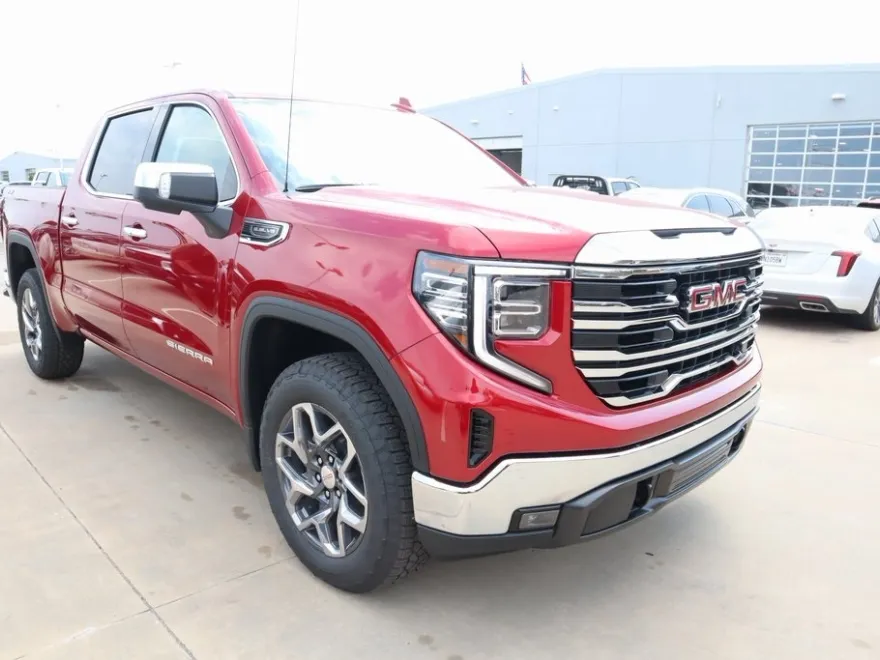 2026 Gmc Sierra 1500 SLT photo 1