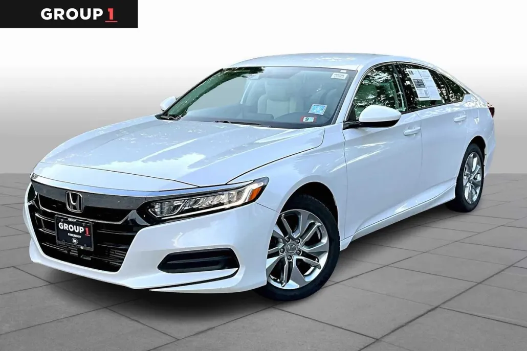 2019 Honda Accord LX 1.5T photo 1