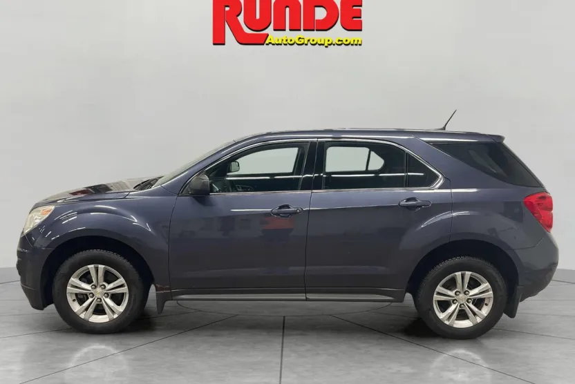 2013 Chevrolet Equinox LS photo 1